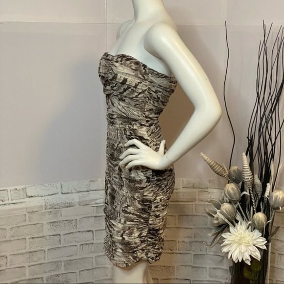 NWT Le Chateau Snake Print Strapless Dress - Picture 4 of 17